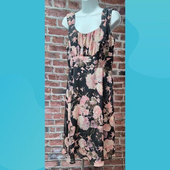 Connected Apparel Floral Sheer Overlay Dress Size 10P Pink Black Sleeveless - Picture 1 of 9